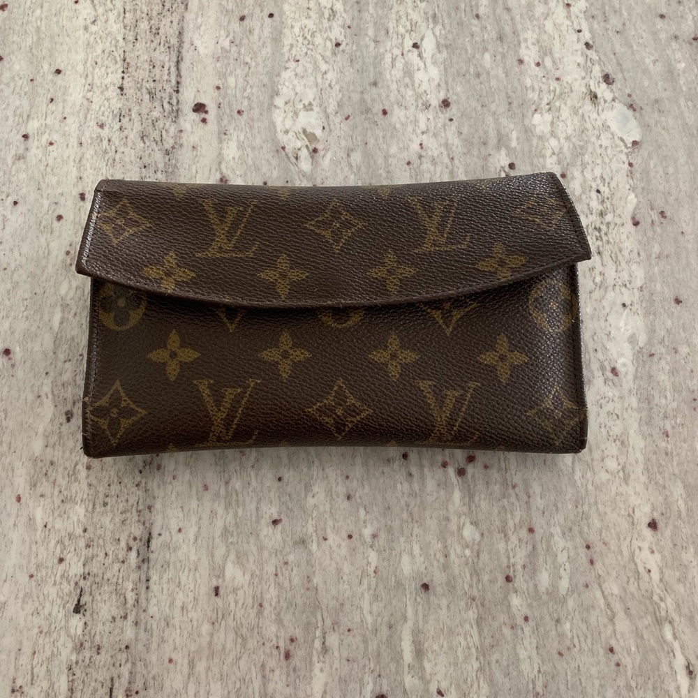 Vintage Louis Vuitton wallet